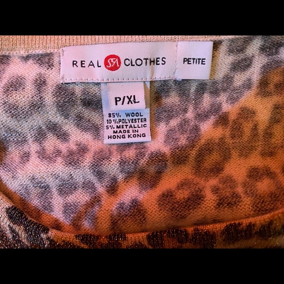 Leopard Short Sleeve Metallic Pullover Sweater Size Petite/XL Very Nice!! - Picture 4 of 5